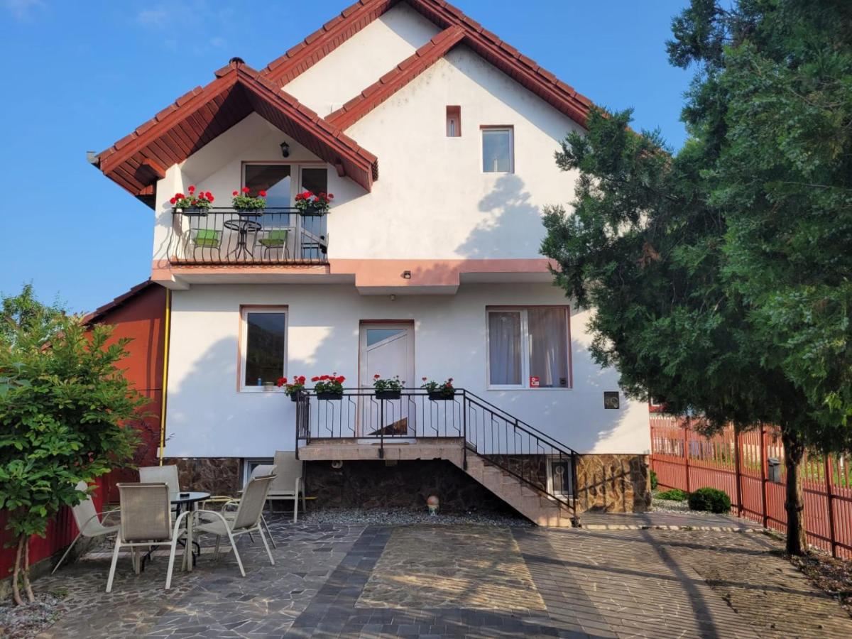 Vila Castelana Caciulata Exterior foto
